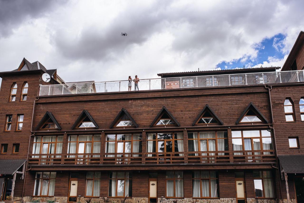 Spa Hotel Gora Bukovel Luaran gambar