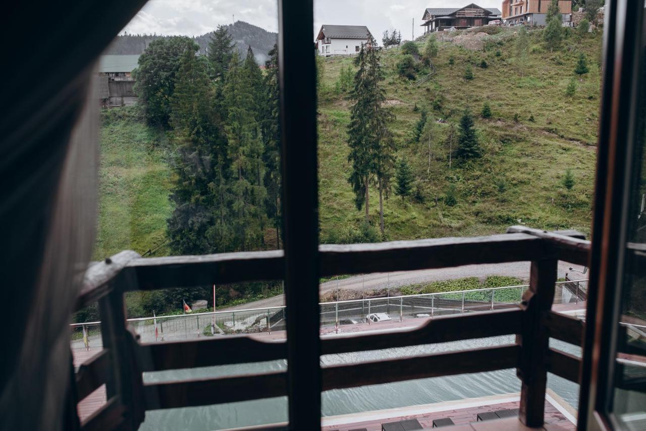 Spa Hotel Gora Bukovel Luaran gambar