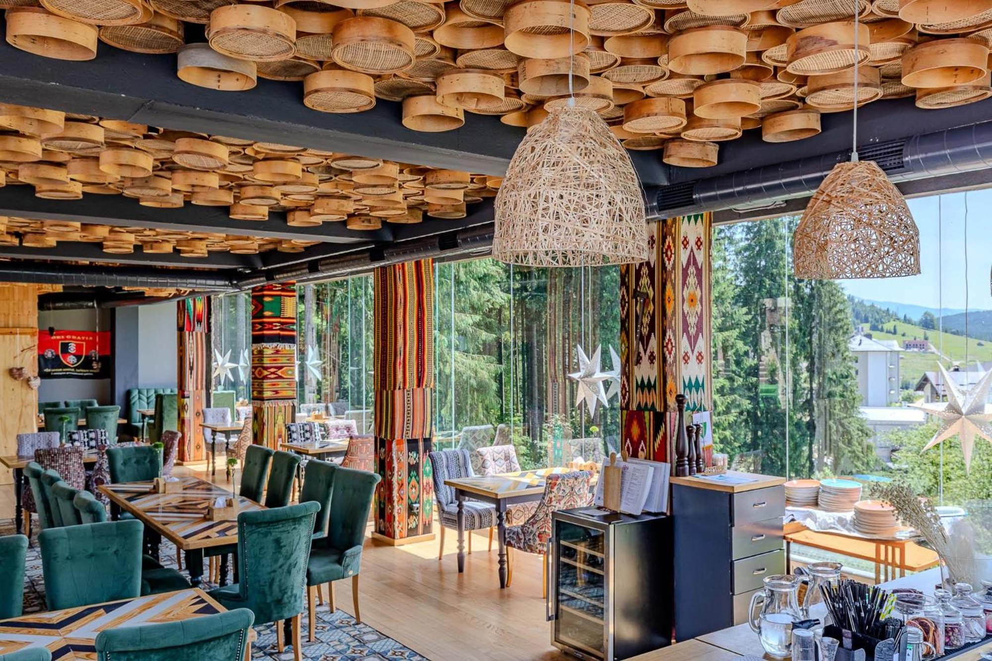 Spa Hotel Gora Bukovel Luaran gambar
